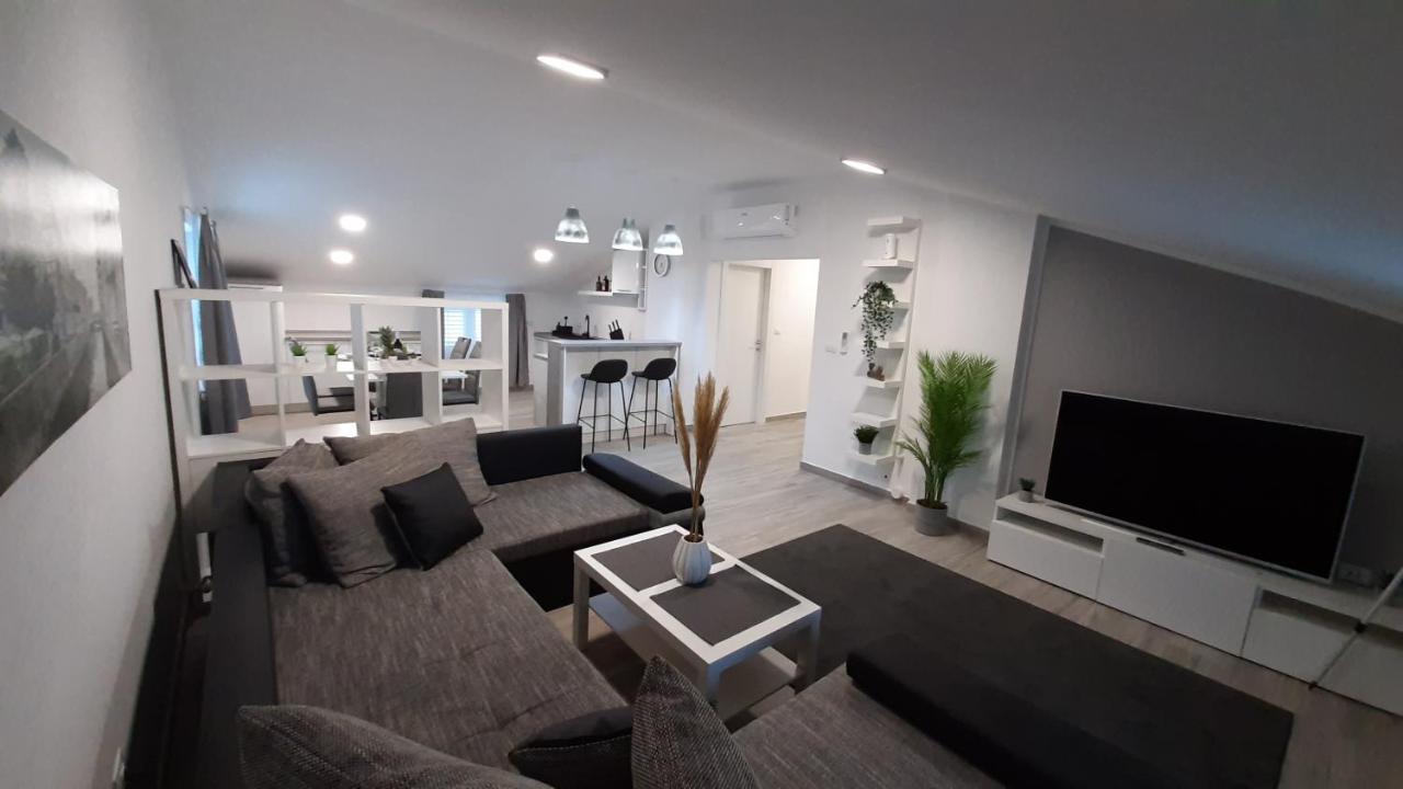 Guesthouse Villa Brestova 플로민 외부 사진