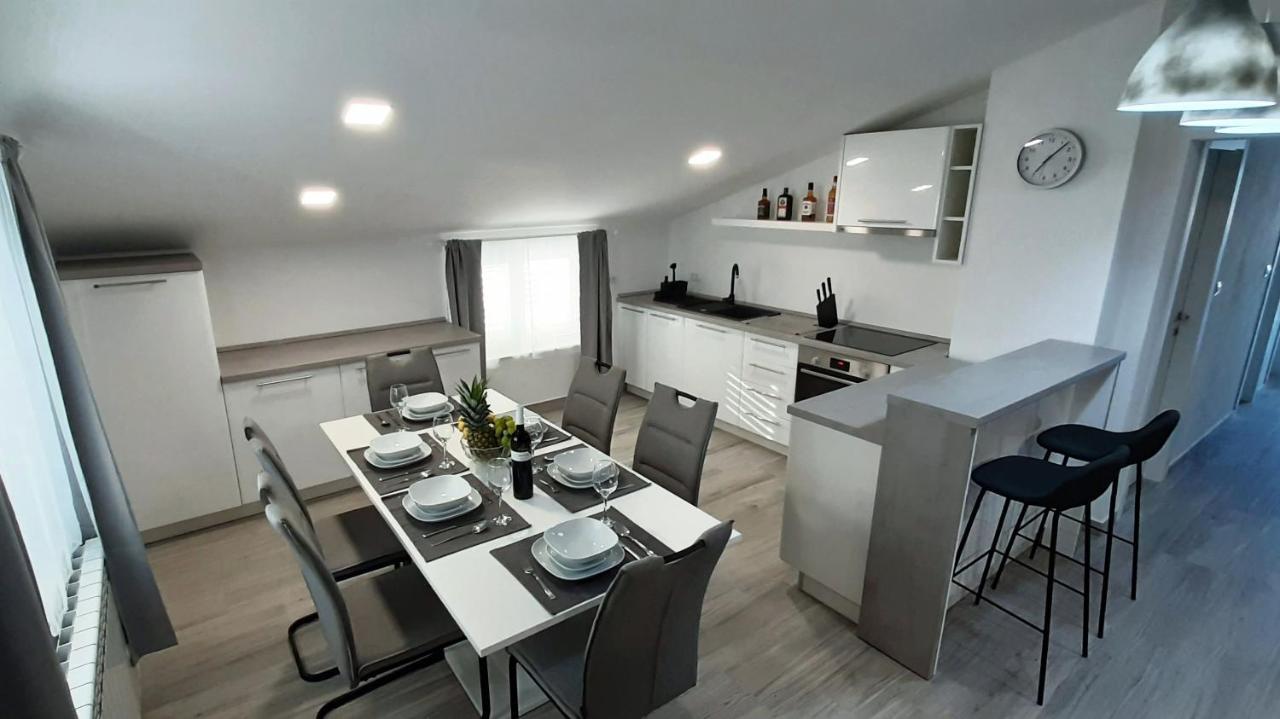 Guesthouse Villa Brestova 플로민 외부 사진